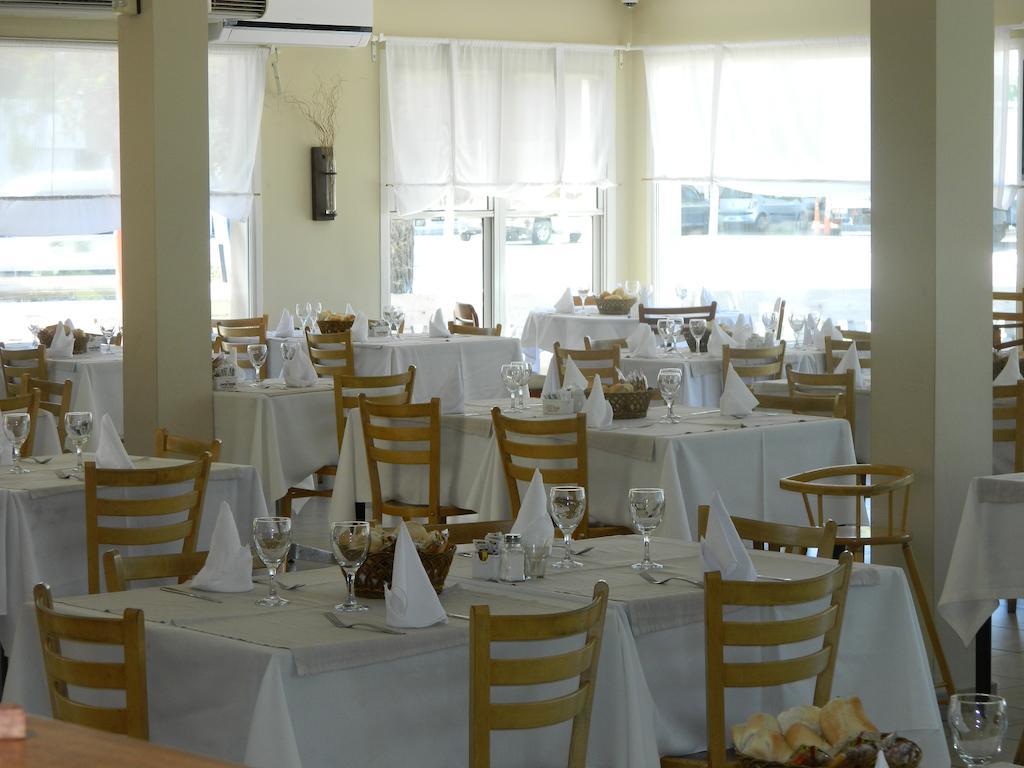 Motel A.C.A. Cipolletti Dış mekan fotoğraf