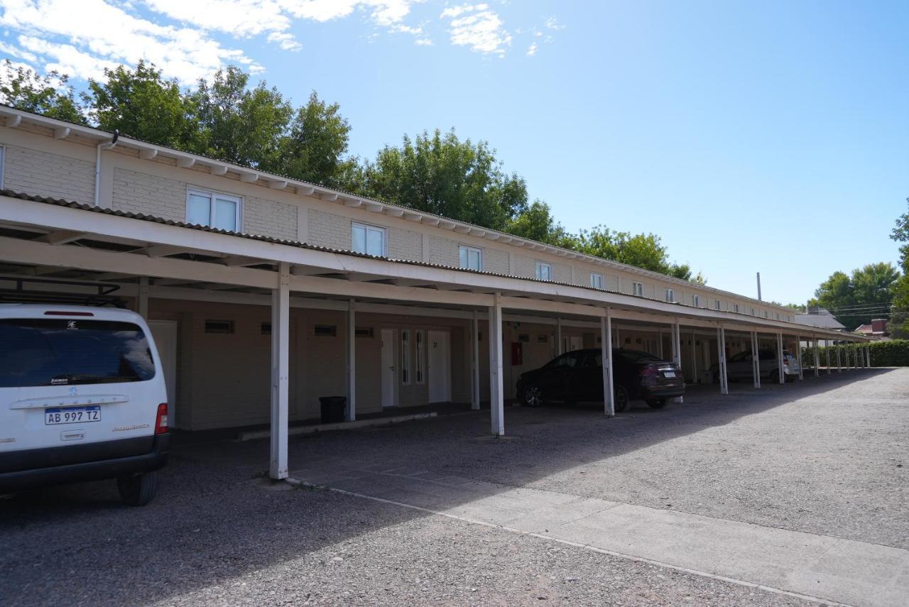 Motel A.C.A. Cipolletti Dış mekan fotoğraf