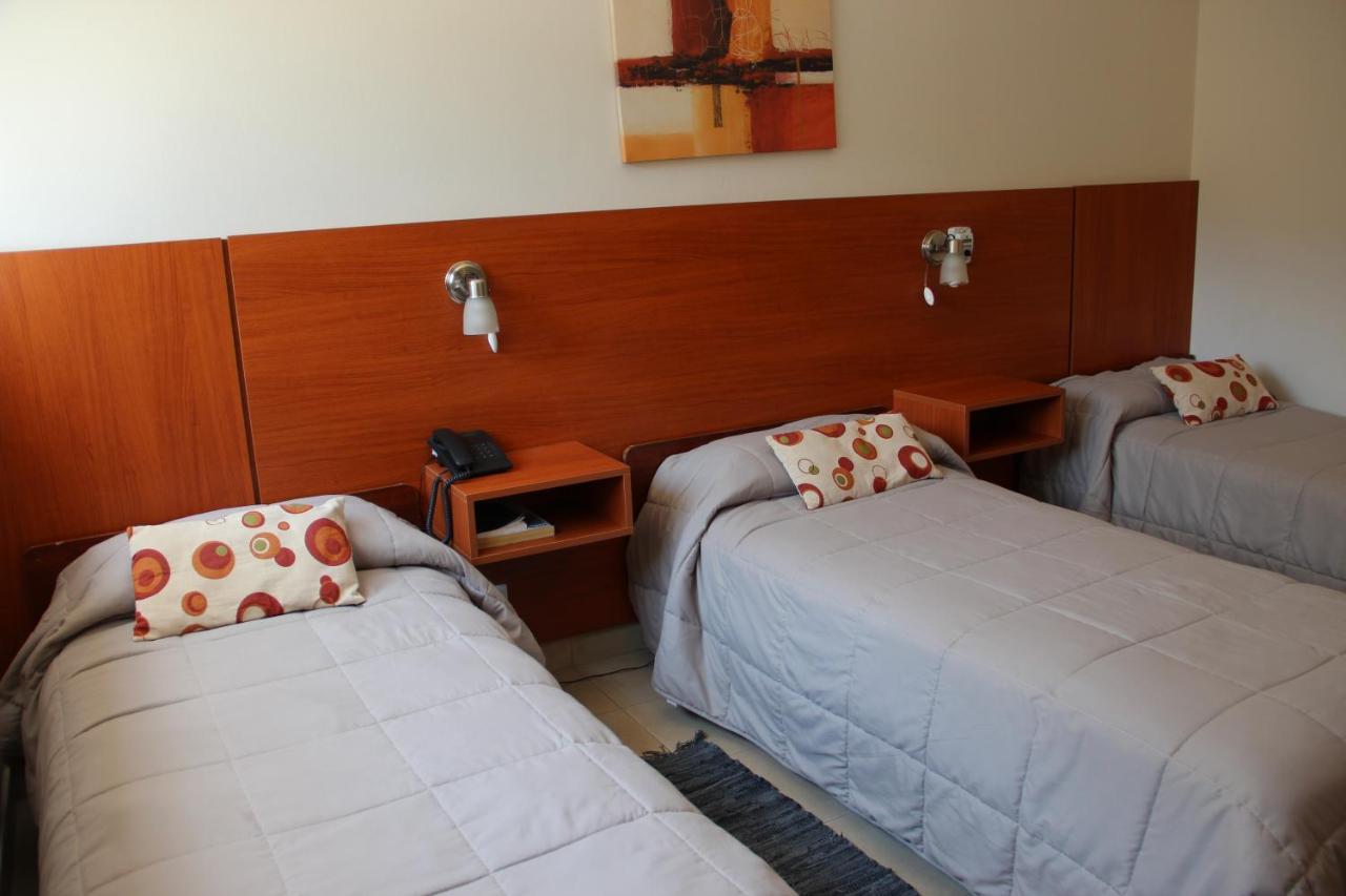 Motel A.C.A. Cipolletti Dış mekan fotoğraf